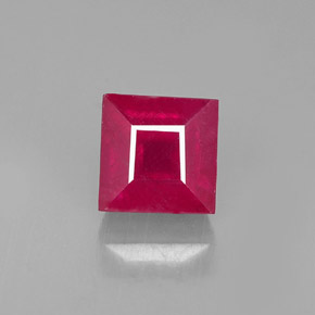 2.17克拉天然红色红宝石，方形，6.1×6毫米，SI