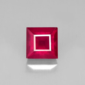 1.92克拉天然红色红宝石，方形，6.1×6.1毫米，SI