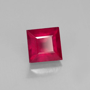 1.92克拉天然红色红宝石，方形，6.1×6.1毫米，SI