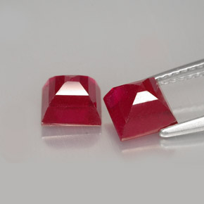 天然红色红宝石，方形，6.2×6.1毫米，VS-SI