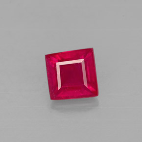 0.83克拉天然红色红宝石，方形，4.9×4.8毫米，VS-SI