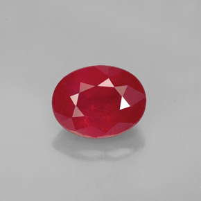 2.00克拉天然红色红宝石，椭圆形切割，8.1×6.2毫米，SI