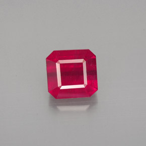 1.56克拉天然红色红宝石，祖母绿式切割，6×5.9毫米，SI