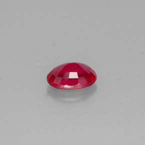 1.54克拉天然红色红宝石，椭圆形切割，7.8×5.9毫米，VS-SI