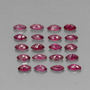 天然红色红宝石，马眼形，3.6×1.9毫米，VS-SI