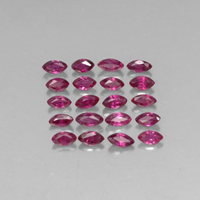 天然红色红宝石，马眼形，3.6×1.9毫米，VS-SI