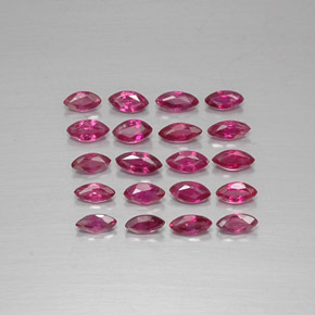 天然红色红宝石，马眼形，3.9×1.8毫米，VS-SI