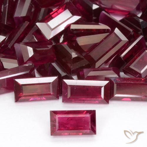 0.32ct 天然 深红色 红宝石, 狭长方形, VS-SI