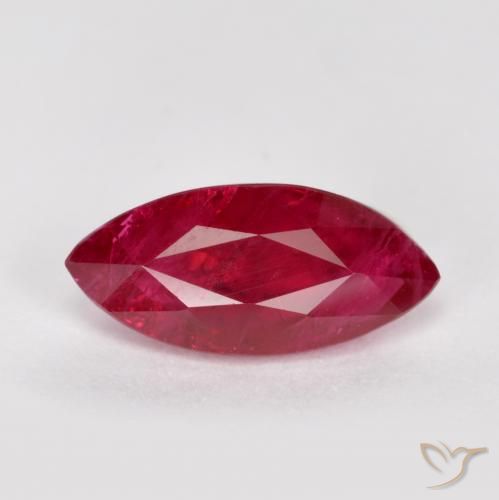 1.01ct 天然 深红色 红宝石, 榄尖形, SI