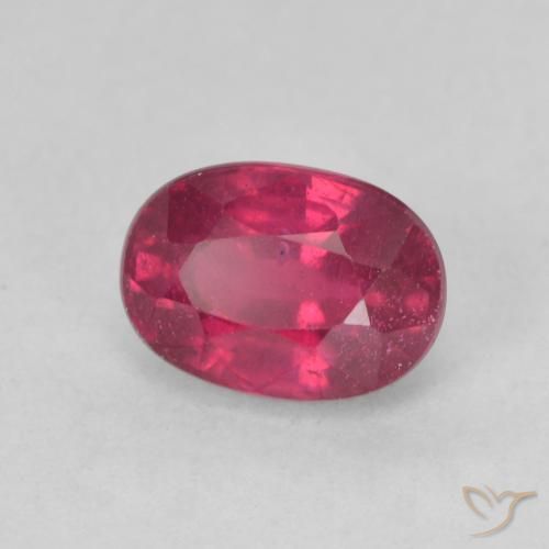 1.42ct 天然 Medium Dark-Red 红宝石, 椭圆形, VS