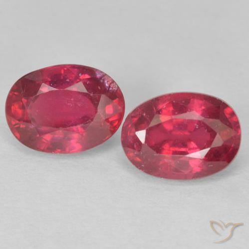 2.62ctw 天然 Medium Dark-Red 红宝石, 椭圆形, VS