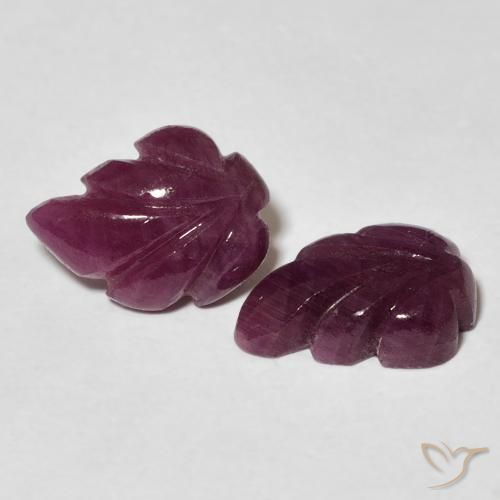 4.36克拉天然红宝石，花式切割，不透明