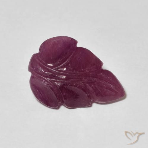 3.21克拉天然红宝石，花式切割，不透明