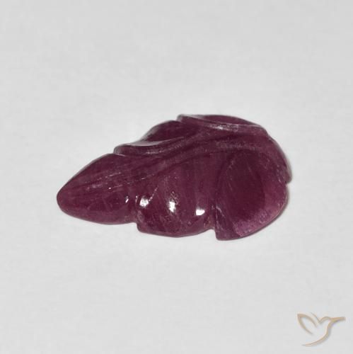 3.21克拉天然红宝石，花式切割，不透明