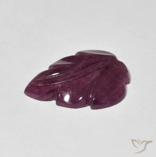 4.64克拉天然红宝石，花式切割，不透明