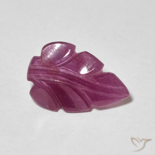 1.66克拉天然红宝石，花式切割，不透明