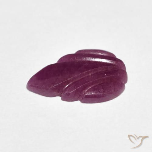 1.66克拉天然红宝石，花式切割，不透明