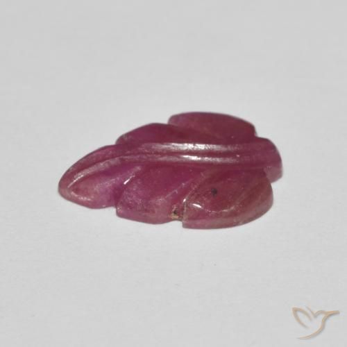 1.88克拉天然红宝石，花式切割，不透明