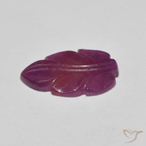 2.61克拉天然红宝石，花式切割，不透明