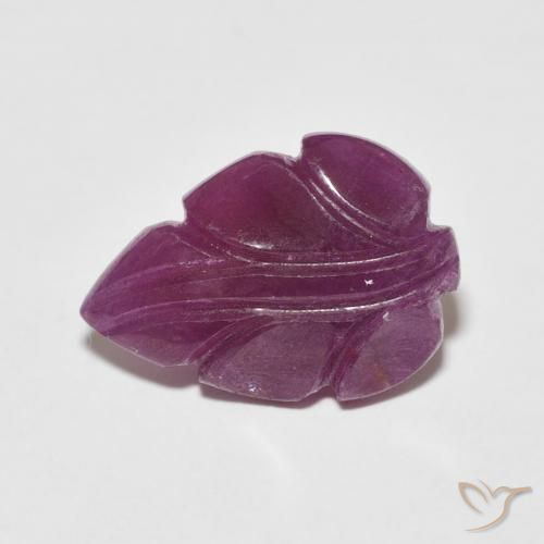 4.71克拉天然红宝石，花式切割，不透明