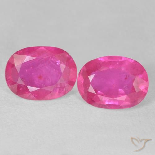 3.08ctw 天然 Medium Dark-Pink 红宝石, 椭圆形, VS-SI