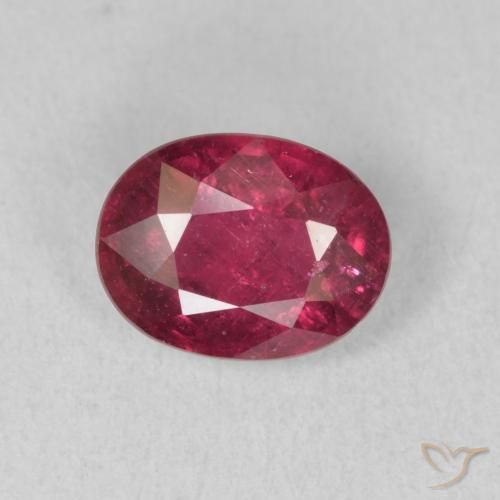 1.79ct 天然 暗红色 红宝石, 椭圆形, VS-SI