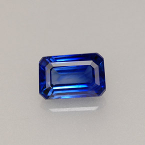 0.79克拉天然蓝宝石，祖母绿式切割，5.9×3.9毫米，VS