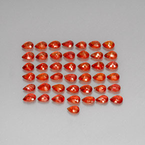 天然橙色蓝宝石，梨形，4.1×3.2毫米，VVS