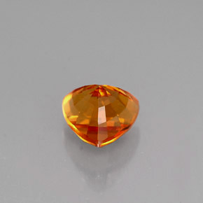 0.98克拉天然橙色蓝宝石，异形，5.6×5.1毫米，VS