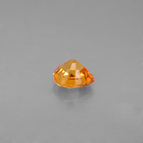 0.99克拉天然橙色蓝宝石，梨形，5.9×5.6毫米，VVS-VS