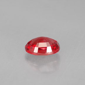 1.14克拉天然橙色蓝宝石，椭圆形切割，6.8×5毫米，VS