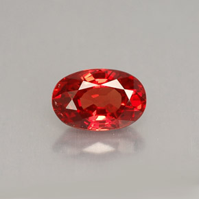 0.92克拉天然橙色蓝宝石，椭圆形切割，6.9×4.6毫米，VVS-VS