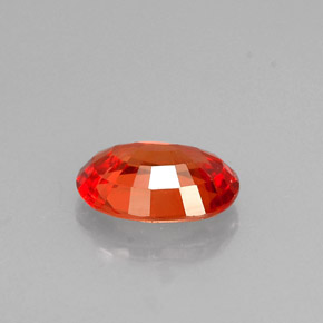 1.22克拉天然橙色蓝宝石，椭圆形切割，7.7×5.5毫米，VVS-VS