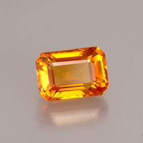 0.97克拉天然黄色蓝宝石，祖母绿式切割，6.1×4.3毫米，VVS