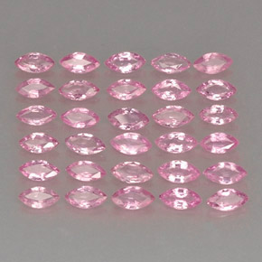 天然粉色蓝宝石，马眼形，4.1×2.1毫米，VVS