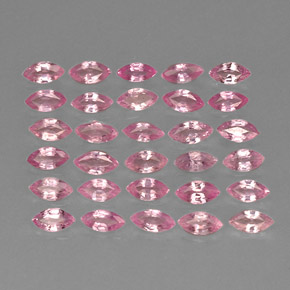 天然粉色蓝宝石，马眼形，4.1×2.1毫米，VVS