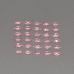 天然粉色蓝宝石，马眼形，3.9×2毫米，VVS