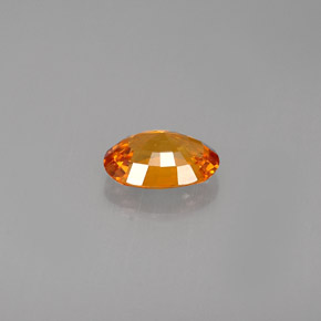 0.90克拉天然橙色蓝宝石，椭圆形切割，7×5.1毫米，VVS