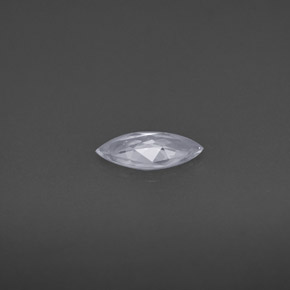 0.53克拉天然白色蓝宝石，马眼形，8×4毫米，VVS