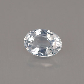 0.69克拉天然白色蓝宝石，椭圆形切割，5.8×4.1毫米，VVS
