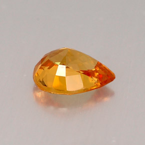 0.69克拉天然橙色蓝宝石，梨形，6.2×4.8毫米，VVS