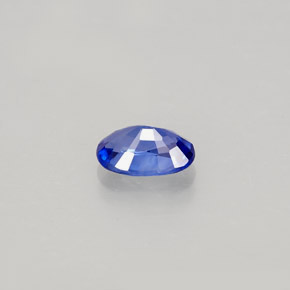0.61克拉天然蓝宝石，椭圆形切割，5.9×4毫米，VVS