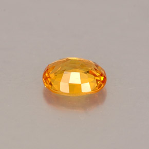0.87克拉天然橙色蓝宝石，椭圆形切割，6.2×5.2毫米，VVS