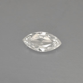 0.49克拉天然白色蓝宝石，马眼形，7.1×3.6毫米，VVS