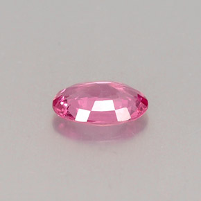 0.50克拉天然粉色蓝宝石，椭圆形切割，6.1×4.1毫米，VS
