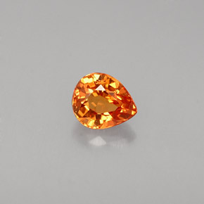 0.61克拉天然橙色蓝宝石，梨形，5.5×4.6毫米，VVS