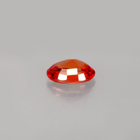 0.61克拉天然橙色蓝宝石，椭圆形切割，6.1×4.2毫米，IF