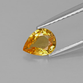 0.54克拉天然黄色蓝宝石，梨形，6.1×4.7毫米，VVS