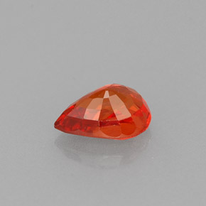0.64克拉天然橙色蓝宝石，梨形，6×4.1毫米，VS