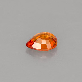 0.73克拉天然橙色蓝宝石，梨形，6.2×4.9毫米，VVS